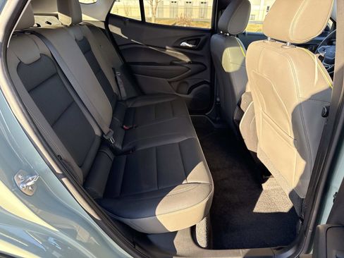 Used 2024 Chevrolet Trax ACTIV w/ Driver Confidence Package image 20