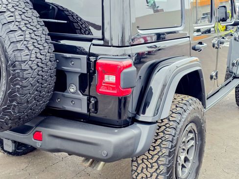 Used 2023 Jeep Wrangler Unlimited Rubicon 392 AWD/4WD image 24