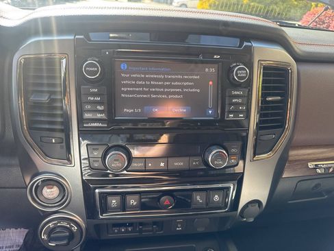 Used 2016 Nissan Titan Platinum Reserve AWD/4WD image 18