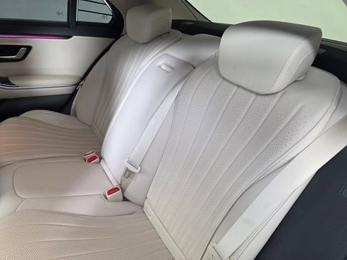 Used 2023 Mercedes-Benz S 500 4MATIC image 16