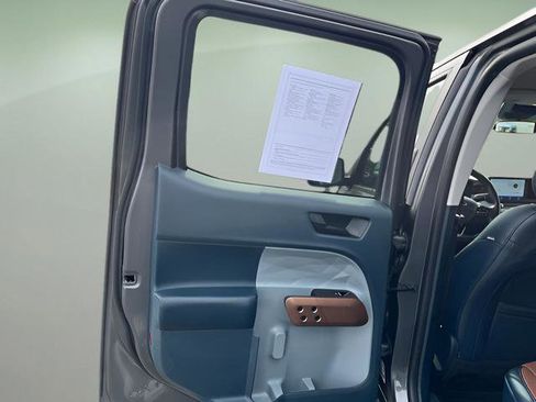 Used 2022 Ford Maverick Lariat w/ Lariat Luxury Package image 27