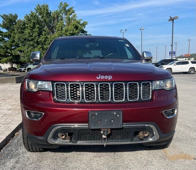 Certified 2019 Jeep Grand Cherokee Limited w/ Trailer Tow Group IV AWD/4WD image 4
