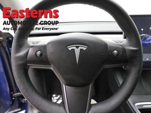 Used 2021 Tesla Model Y Long Range image 10