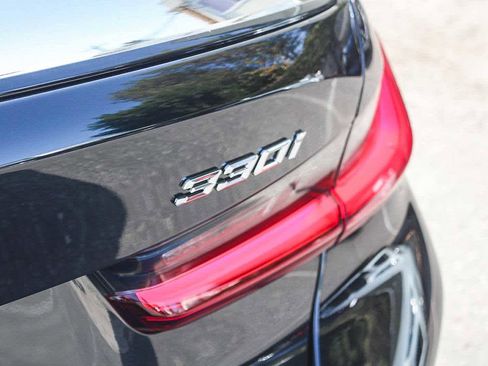 New 2026 BMW 330i Sedan w/ M Sport Package image 37