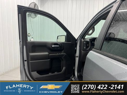 Used 2025 Chevrolet Silverado 1500 Custom Trail Boss AWD/4WD image 8