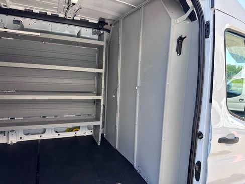 Used 2023 Ford Transit 250 Medium Roof w/ Upfitter Package RWD image 34