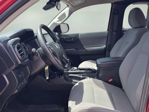 Used 2022 Toyota Tacoma SR RWD image 17