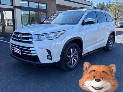 Used 2017 Toyota Highlander XLE