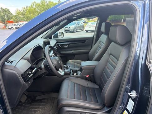 Used 2026 Honda CR-V Sport Touring image 12