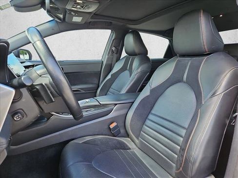 Used 2019 Toyota Avalon Touring w/ Advanced Safety Package FWD image 14