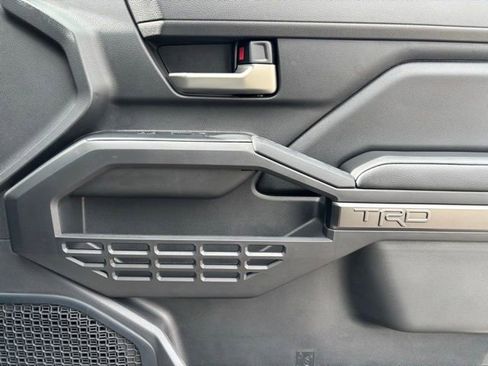 Used 2024 Toyota Tacoma TRD Off-Road w/ TRD Off Road Upgrade Package image 28