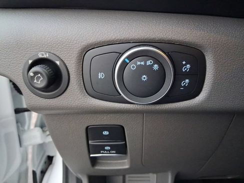 Used 2024 Ford Transit 350 XLT RWD image 13