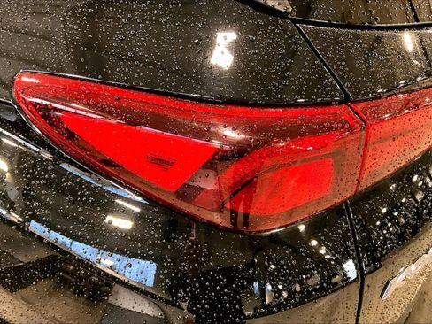 Used 2023 Hyundai Kona SEL w/ Cargo Package FWD image 34