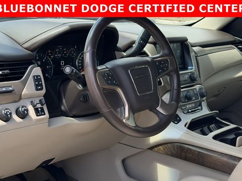 Used 2018 GMC Yukon Denali w/ Denali Ultimate Package AWD/4WD image 13