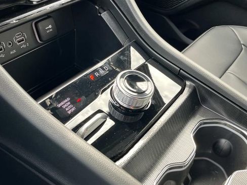 New 2026 Jeep Grand Cherokee Limited image 19