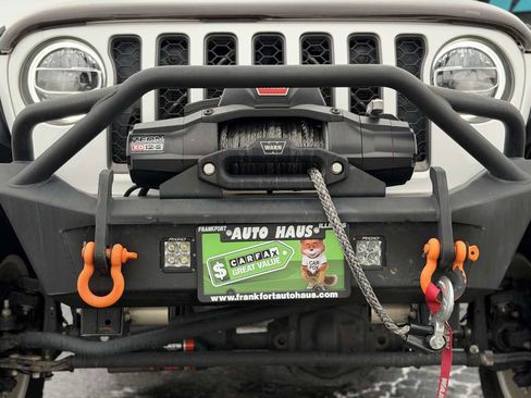 Used 2021 Jeep Gladiator Mojave image 19