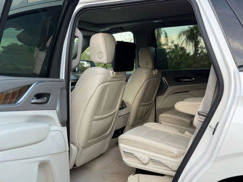 Used 2021 Cadillac Escalade Sport Platinum image 26