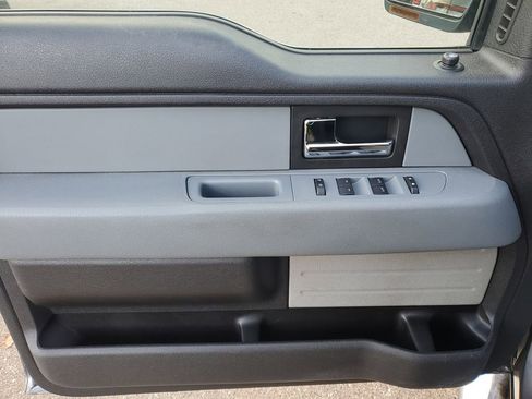 Used 2012 Ford F150 XLT w/ XLT Chrome Pkg image 22