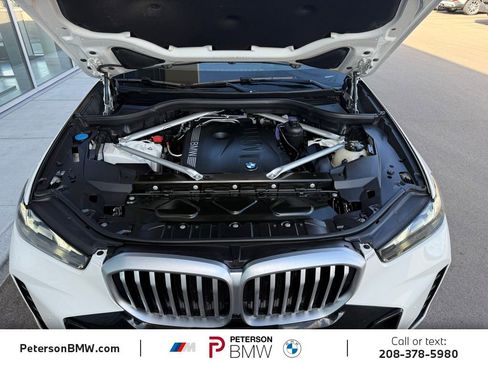 Used 2025 BMW X5 xDrive40i image 8