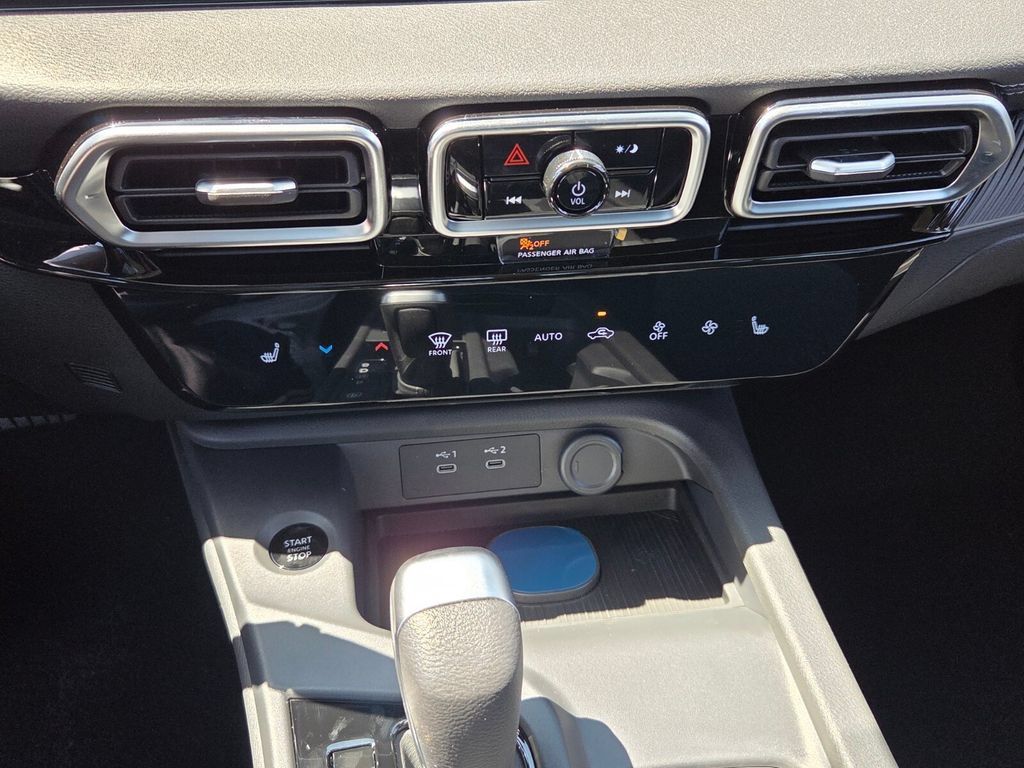 New 2027 Nissan Sentra SV w/ SV Convenience Package FWD image 20