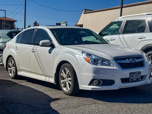 Used 2014 Subaru Legacy 3.6R Limited AWD/4WD image 2
