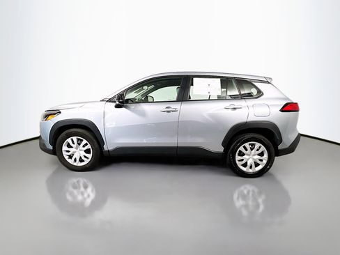 Used 2023 Toyota Corolla Cross L image 9