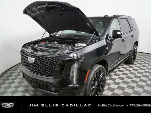Certified 2026 Cadillac Escalade Platinum Sport w/ LPO, ONYX Package AWD/4WD image 35