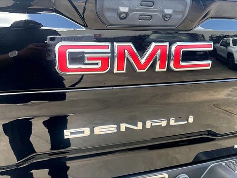 Used 2024 GMC Sierra 2500 Denali w/ Denali Reserve Package AWD/4WD image 31