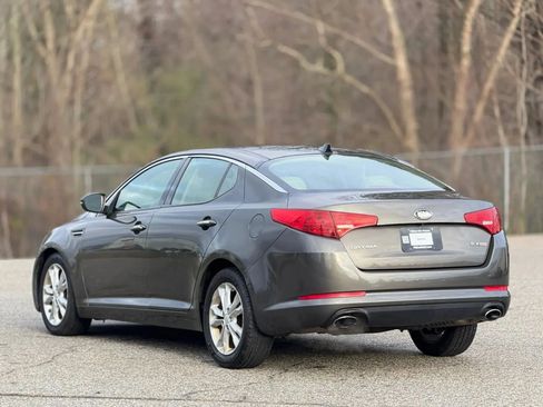 Used 2013 Kia Optima EX w/ Premium Pkg FWD image 10