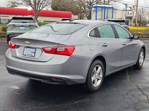 Used 2025 Chevrolet Malibu LS FWD image 6