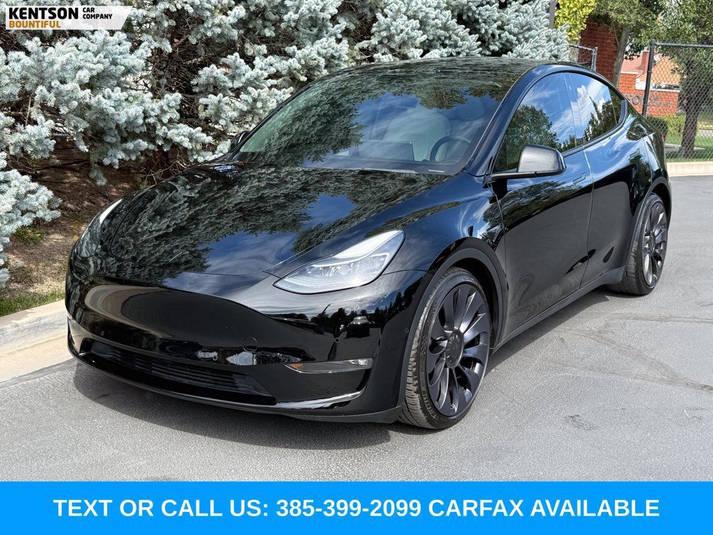 Used 2022 Tesla Model Y Performance AWD/4WD image 3