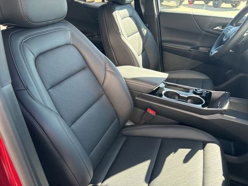 New 2026 Chevrolet Equinox LT w/ Convenience Package II image 25