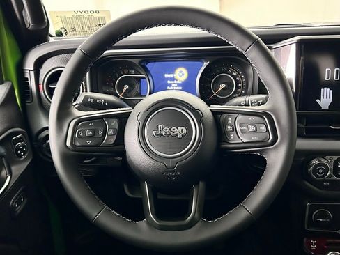 New 2025 Jeep Gladiator Rubicon w/ Safety Group image 26