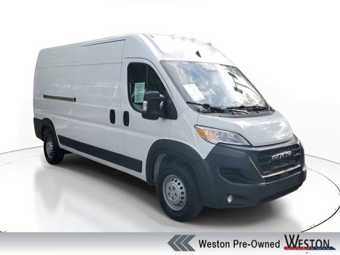 Used 2025 RAM ProMaster 2500 w/ Convenience Group FWD image 1