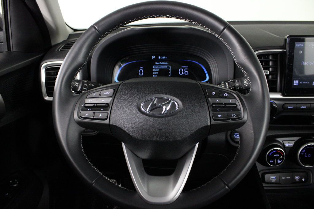 Certified 2026 Hyundai Venue SEL FWD image 27