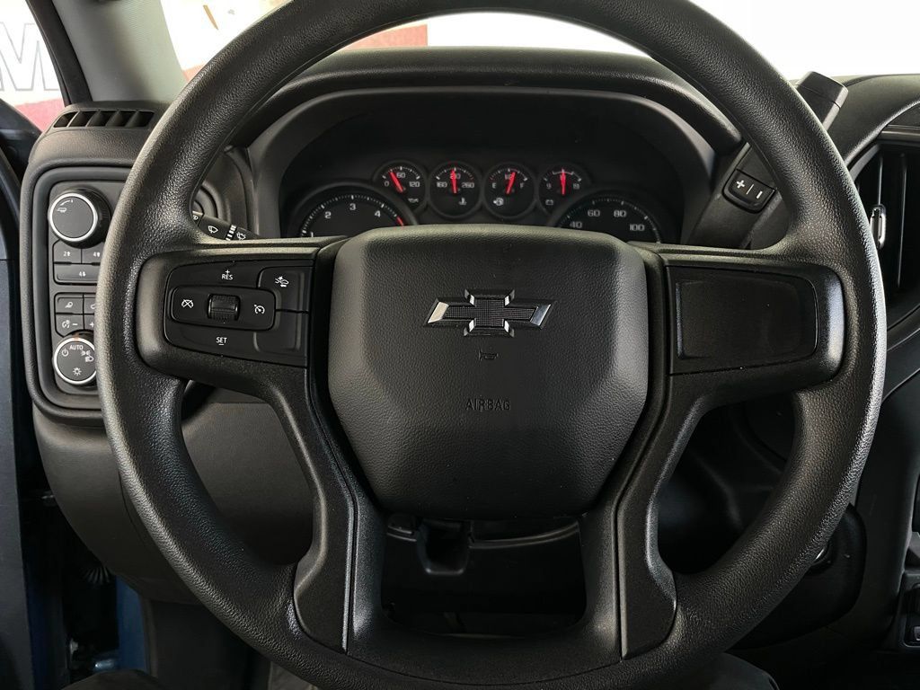 Used 2025 Chevrolet Silverado 2500 Custom w/ Custom Value Package AWD/4WD image 25
