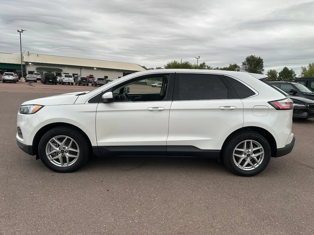 Used 2024 Ford Edge SEL w/ Convenience Package AWD/4WD image 37