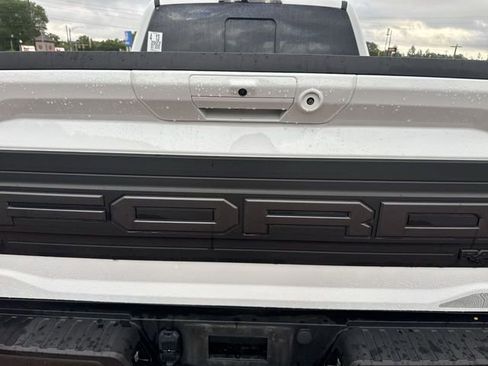 Used 2022 Ford F150 Raptor w/ Raptor 37 Performance Package AWD/4WD image 9