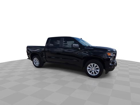 Used 2024 Chevrolet Silverado 1500 Custom RWD image 2