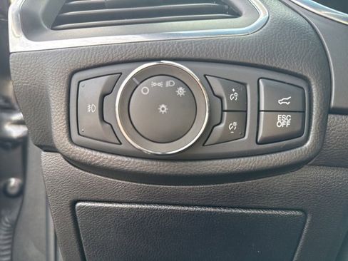 Used 2020 Ford Edge ST image 13