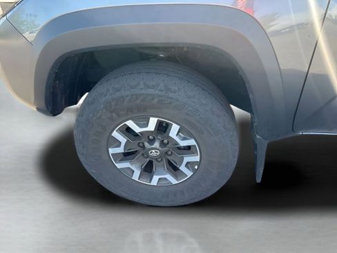 Used 2023 Toyota Tacoma TRD Off-Road w/ Black Out Package (TMS) AWD/4WD image 17