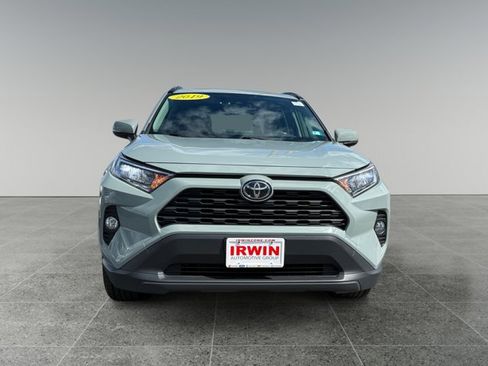 Used 2019 Toyota RAV4 XLE w/ Convenience Package AWD/4WD image 9