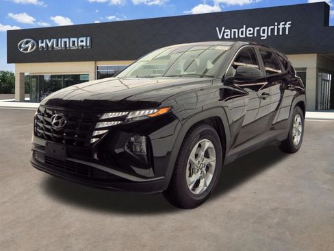 Used 2024 Hyundai Tucson SE FWD image 1