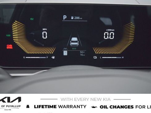 New 2026 Kia Sportage EX image 18