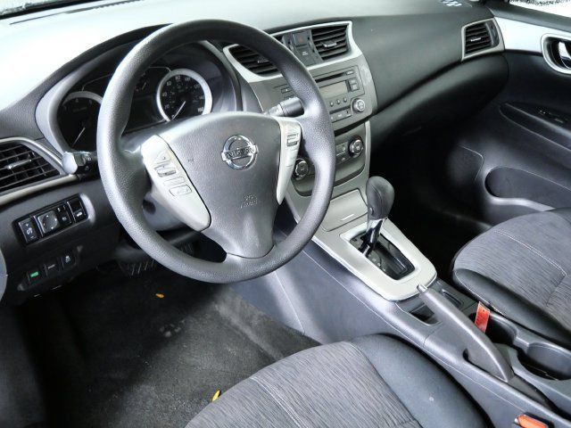 Used 2014 Nissan Sentra SV FWD image 3