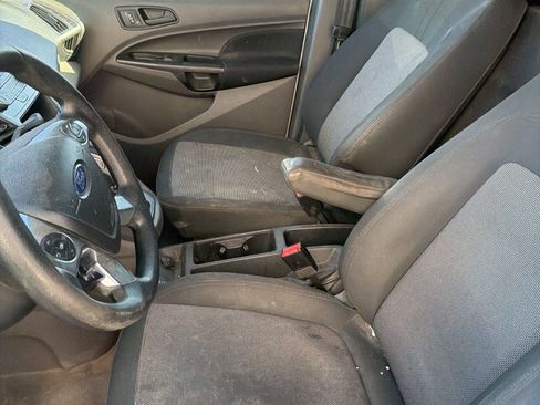 Used 2022 Ford Transit Connect XL image 4