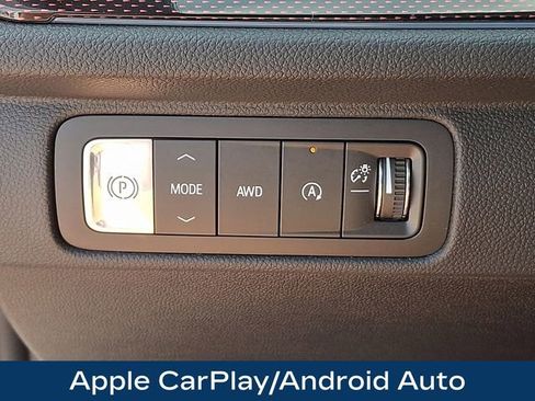 Used 2026 Chevrolet Traverse RS AWD/4WD image 15