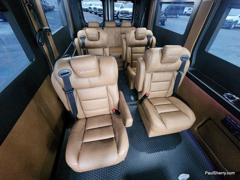 New 2024 RAM ProMaster 2500 w/ Advanced Safety Group FWD image 6