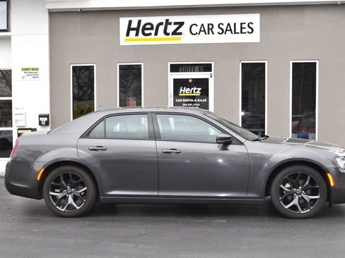 Used 2023 Chrysler 300 S w/ Comfort Group image 25