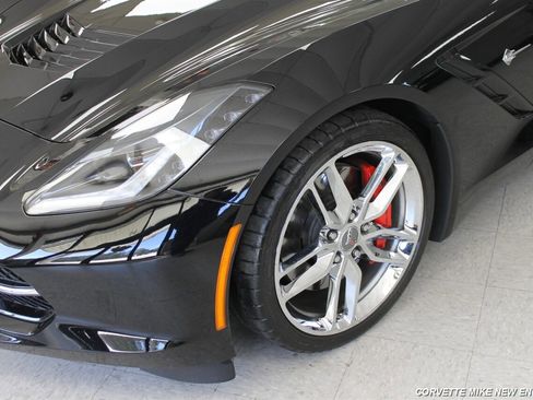 Used 2016 Chevrolet Corvette Stingray Convertible w/ 2LT Preferred Equipment Group image 26